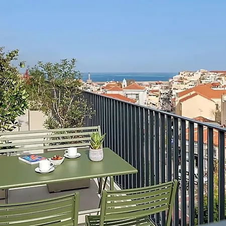 Arkadi Hotell 4*