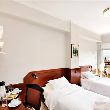 Arkadi Hotel