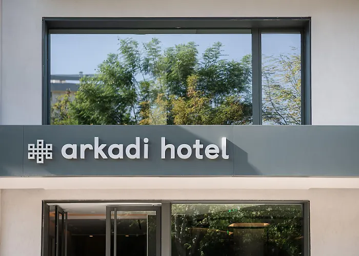 Otel Arkadi Hanya