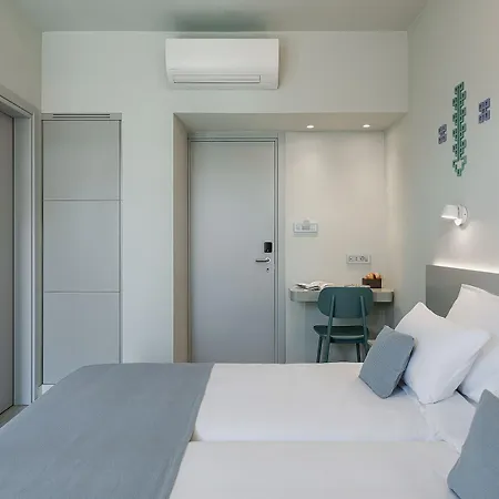 アルカディ 3* ハニア